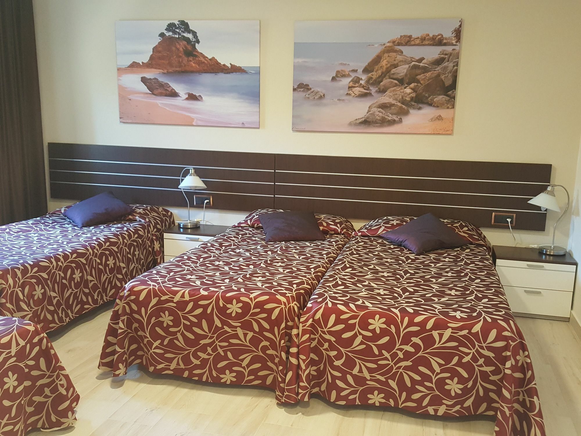 Fonda Mitja Hotel Torroella De Montgri Ngoại thất bức ảnh