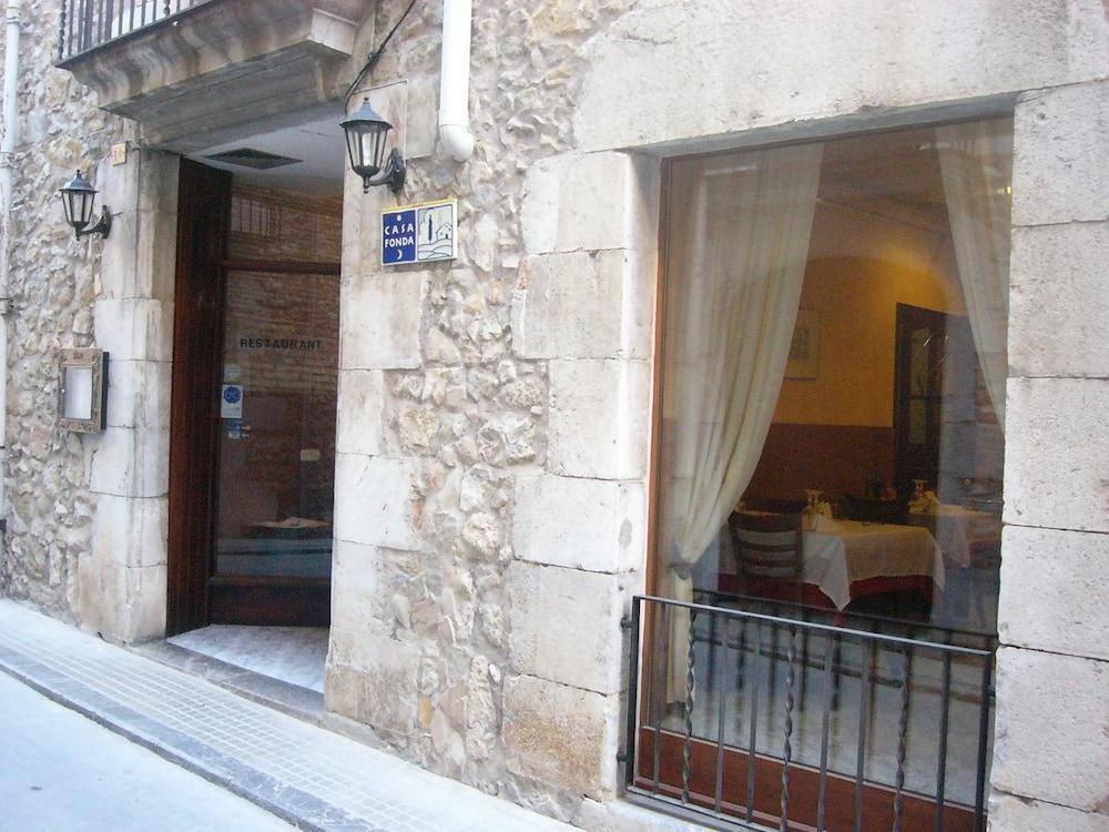 Fonda Mitja Hotel Torroella De Montgri Ngoại thất bức ảnh